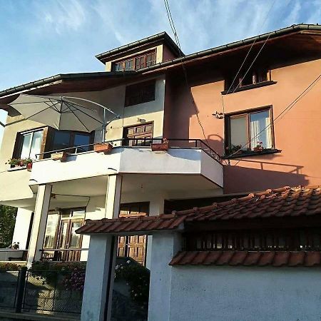 Guest House Ganovi Kałofer Zewnętrze zdjęcie