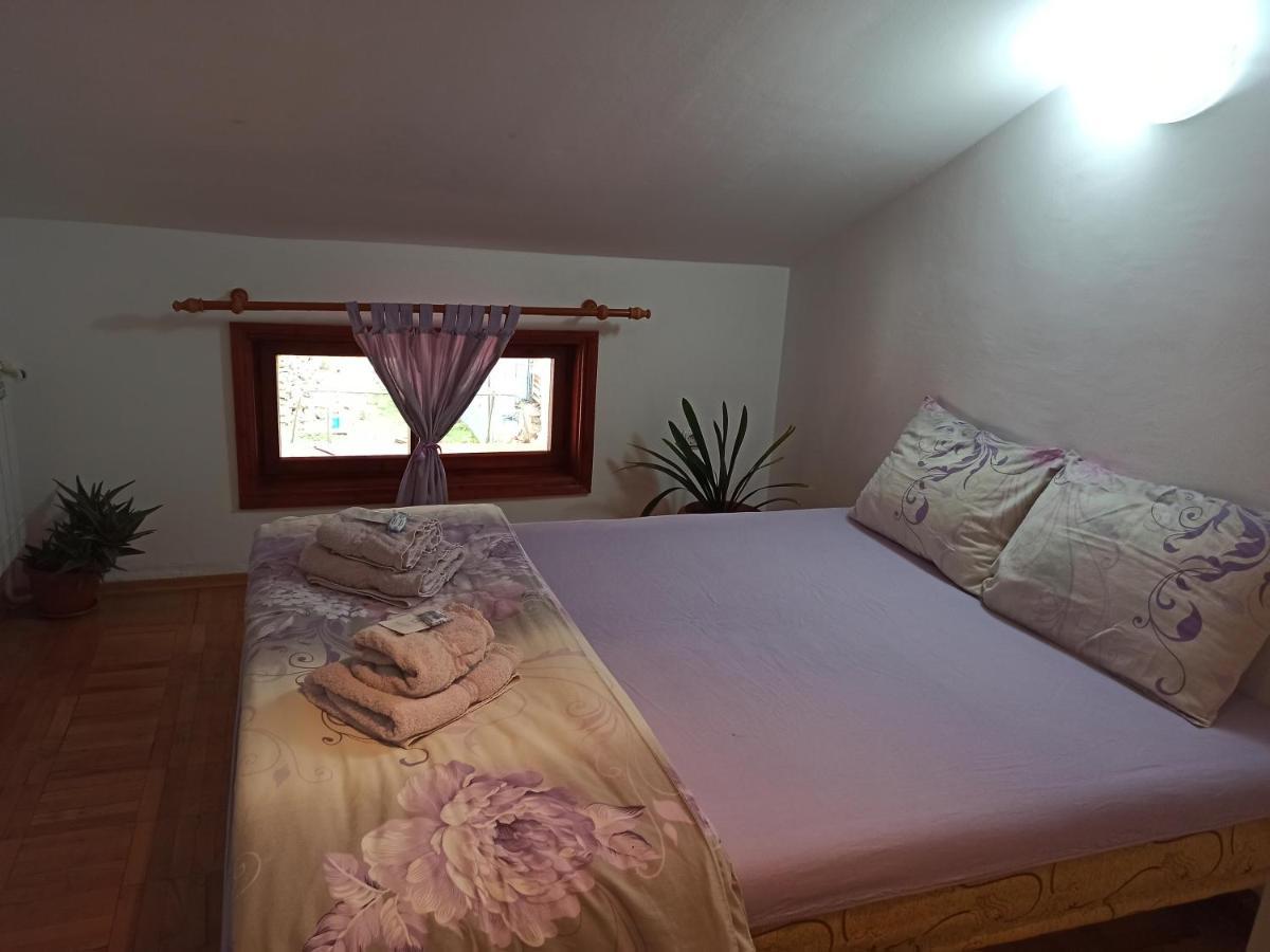 Guest House Ganovi Kałofer Zewnętrze zdjęcie