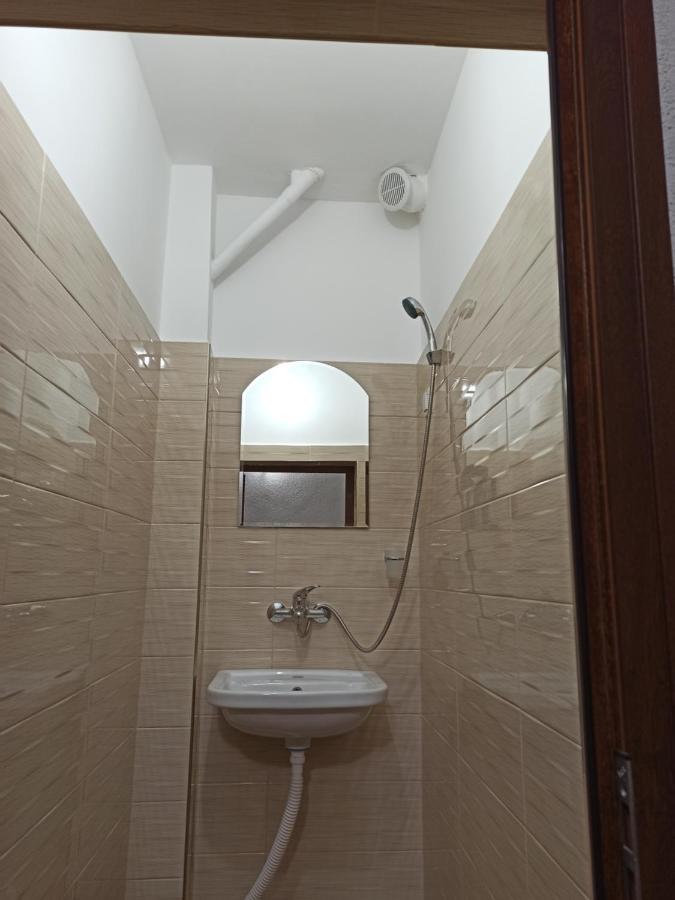 Guest House Ganovi Kałofer Zewnętrze zdjęcie