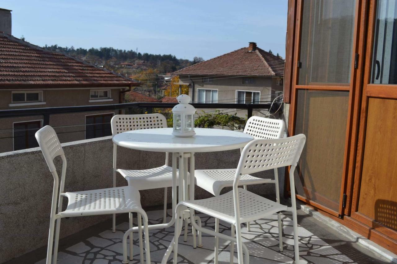 Guest House Ganovi Kałofer Zewnętrze zdjęcie